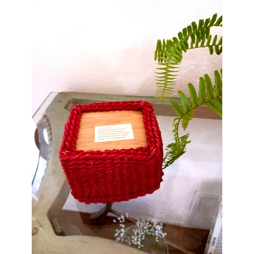 RED Basket WEAVED Square 6
